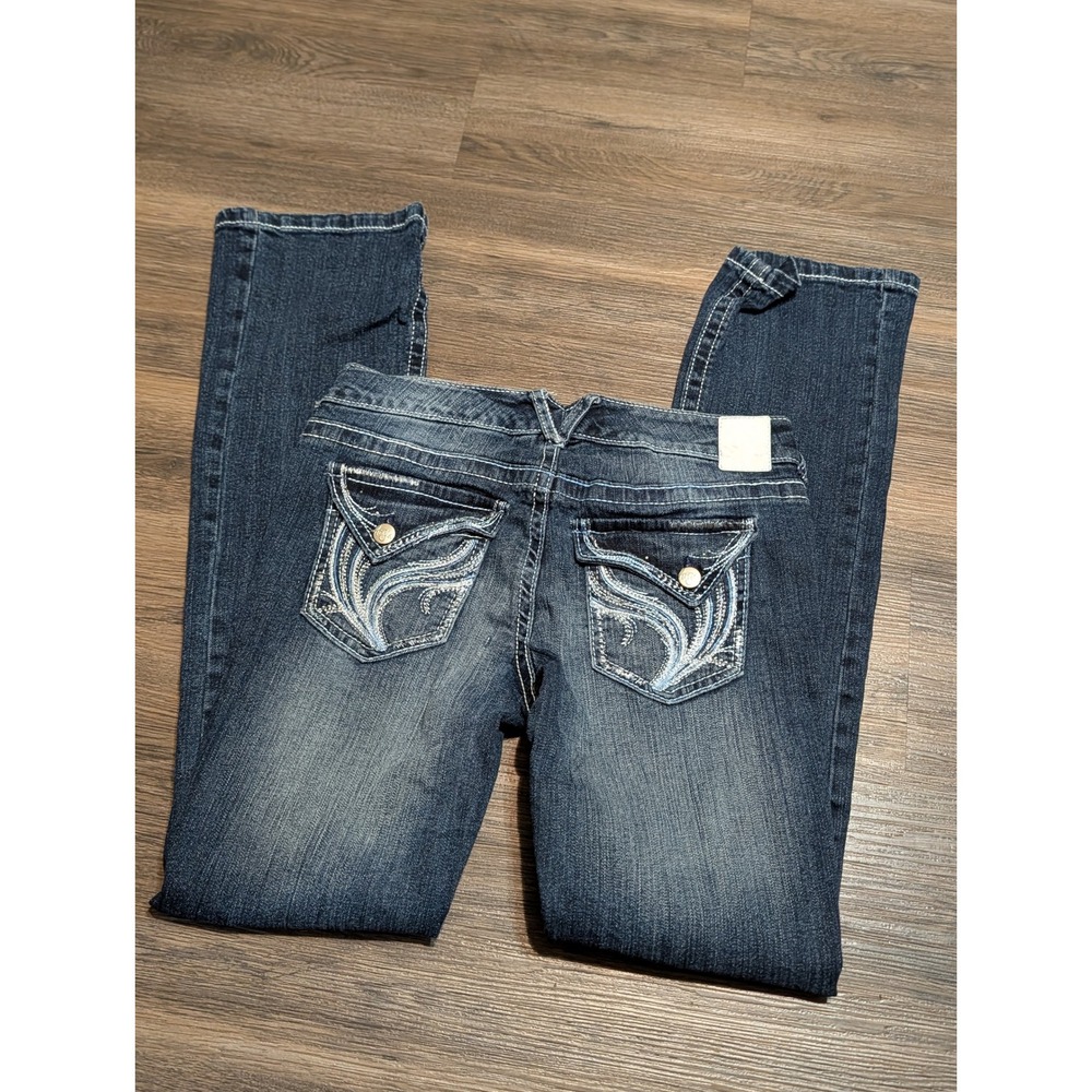 Amethyst Jeans Womens 3/4 Dark Wash Embroidered Flap Pocket Bootcut Flare Denim